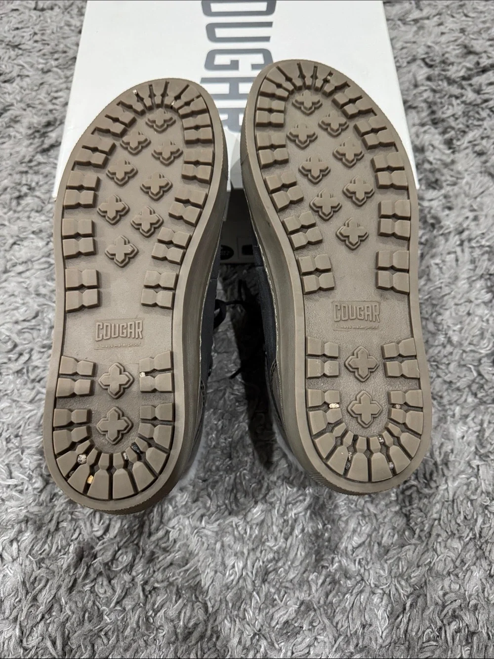 Cougar comfortable women